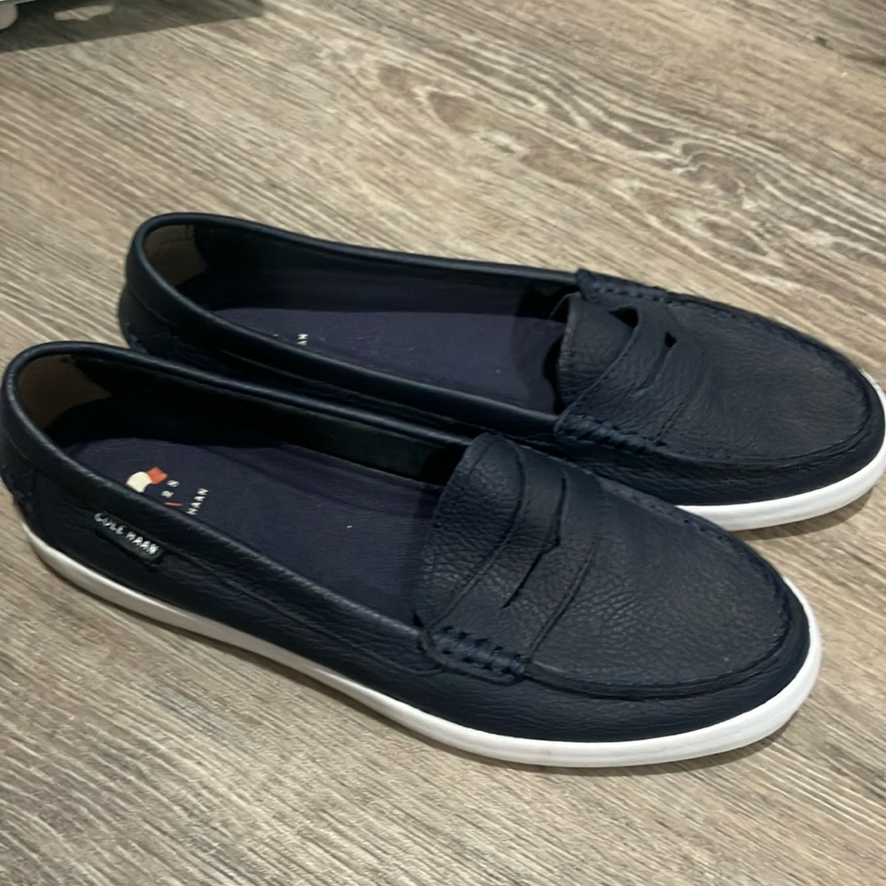 Cole Haan Women's Navy Loafers grand